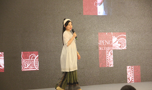 15974702618071636G0p.jpg 2.jpg